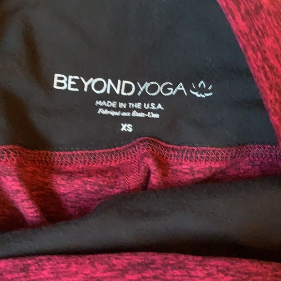 Beyond yoga workout leggings - Picture 2 of 3